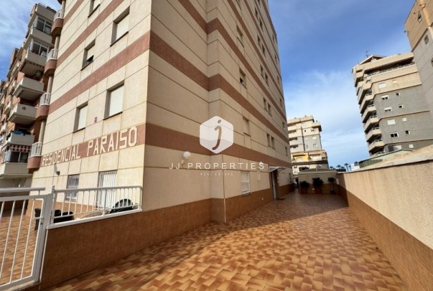 Resale - Apartment / flat -
Torrevieja - Costa Blanca