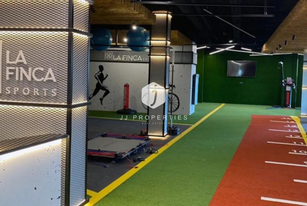 Aus zweiter Hand - Villa -
Algorfa - Inland