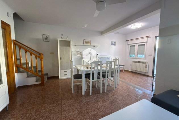 Z drugiej ręki - Bungalow -
Torrevieja - Costa Blanca