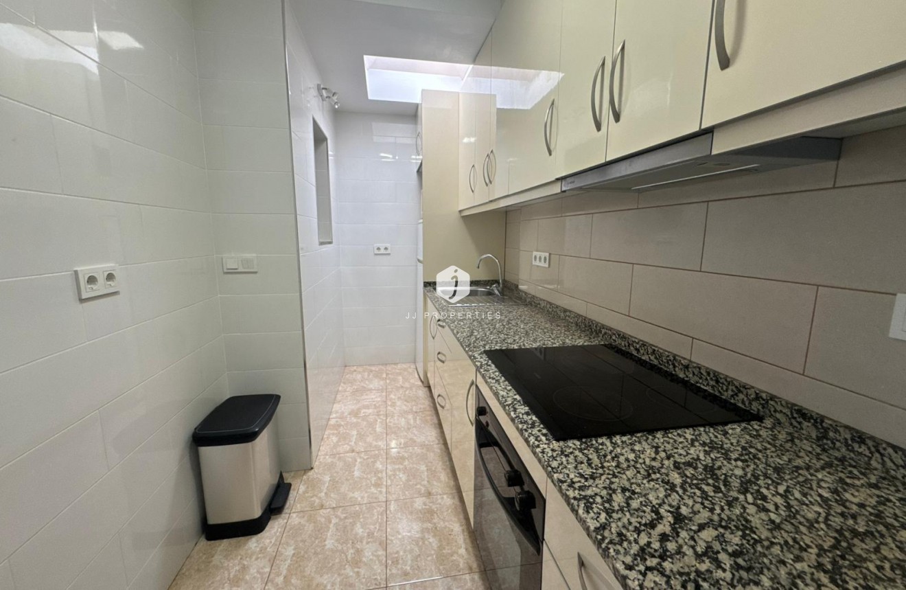 Z drugiej ręki - Bungalow -
Torrevieja - Costa Blanca