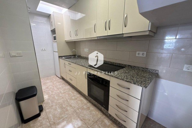 Z drugiej ręki - Bungalow -
Torrevieja - Costa Blanca