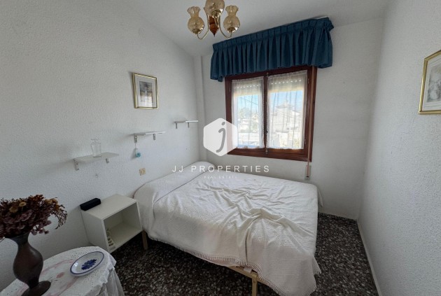 Resale - Chalet -
Torrevieja - Costa Blanca