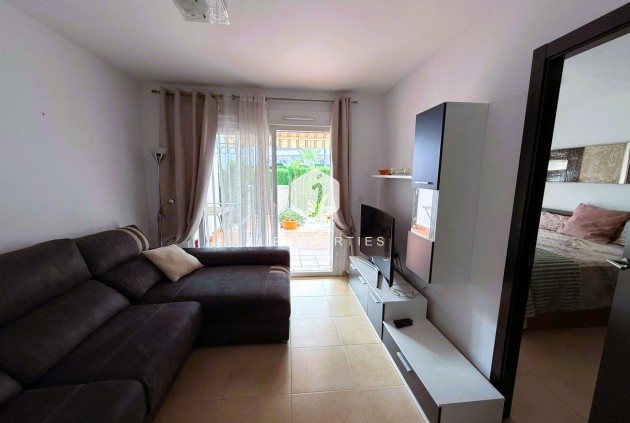 Segunda mano - Apartamento / piso -
Orihuela Costa - Villamartín