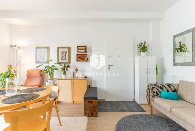 Resale - Apartment / flat -
Torrevieja - Costa Blanca