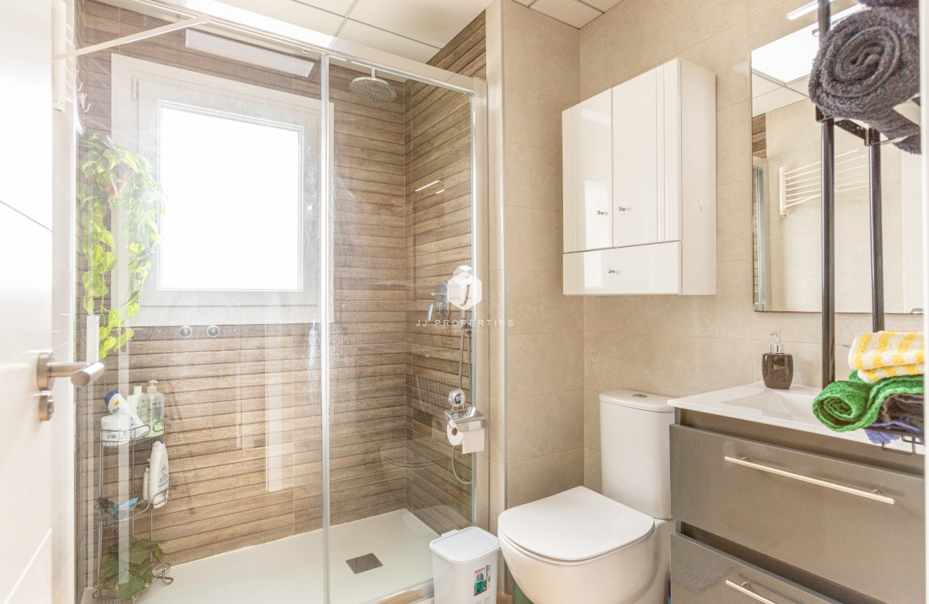 Resale - Apartment / flat -
Torrevieja - Costa Blanca