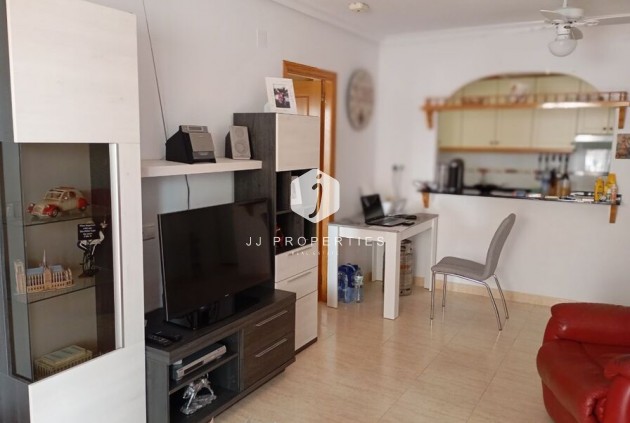 Resale - Apartment / flat -
Daya Vieja - Costa Blanca