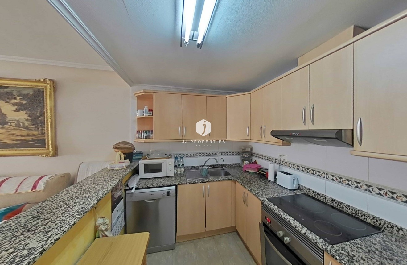 Resale - Apartment / flat -
Torrevieja - Estacion de autobuses