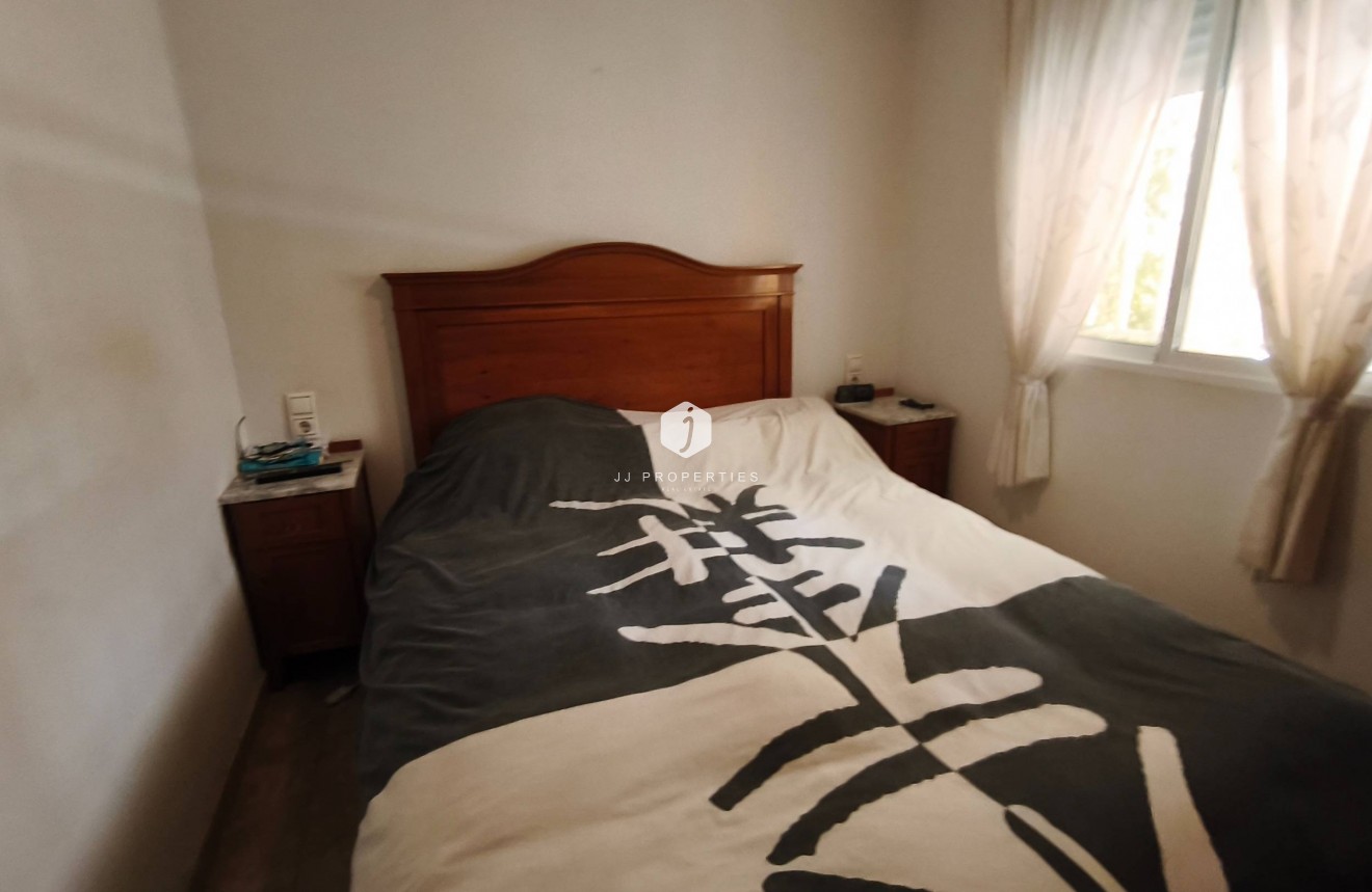 Resale - Apartment / flat -
Torrevieja - Estacion de autobuses