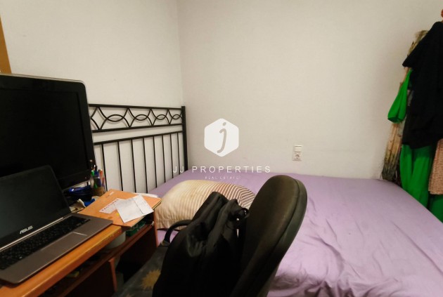 Resale - Apartment / flat -
Torrevieja - Estacion de autobuses