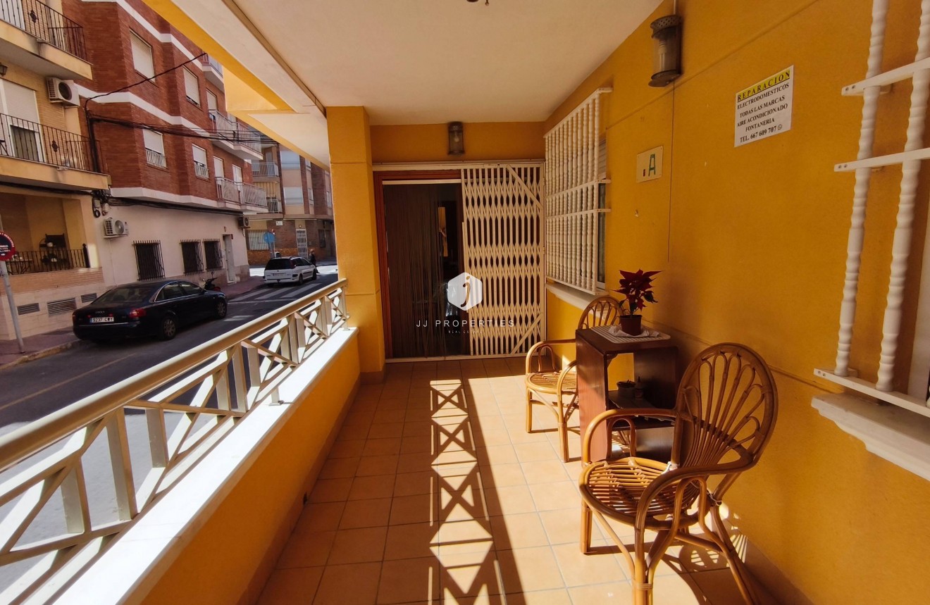 Resale - Apartment / flat -
Torrevieja - Estacion de autobuses