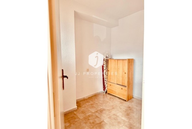 Resale - Apartment / flat -
Torrevieja - Cabo cervera