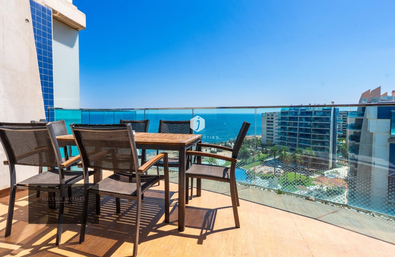 Resale - Penthouse -
Torrevieja - Punta prima