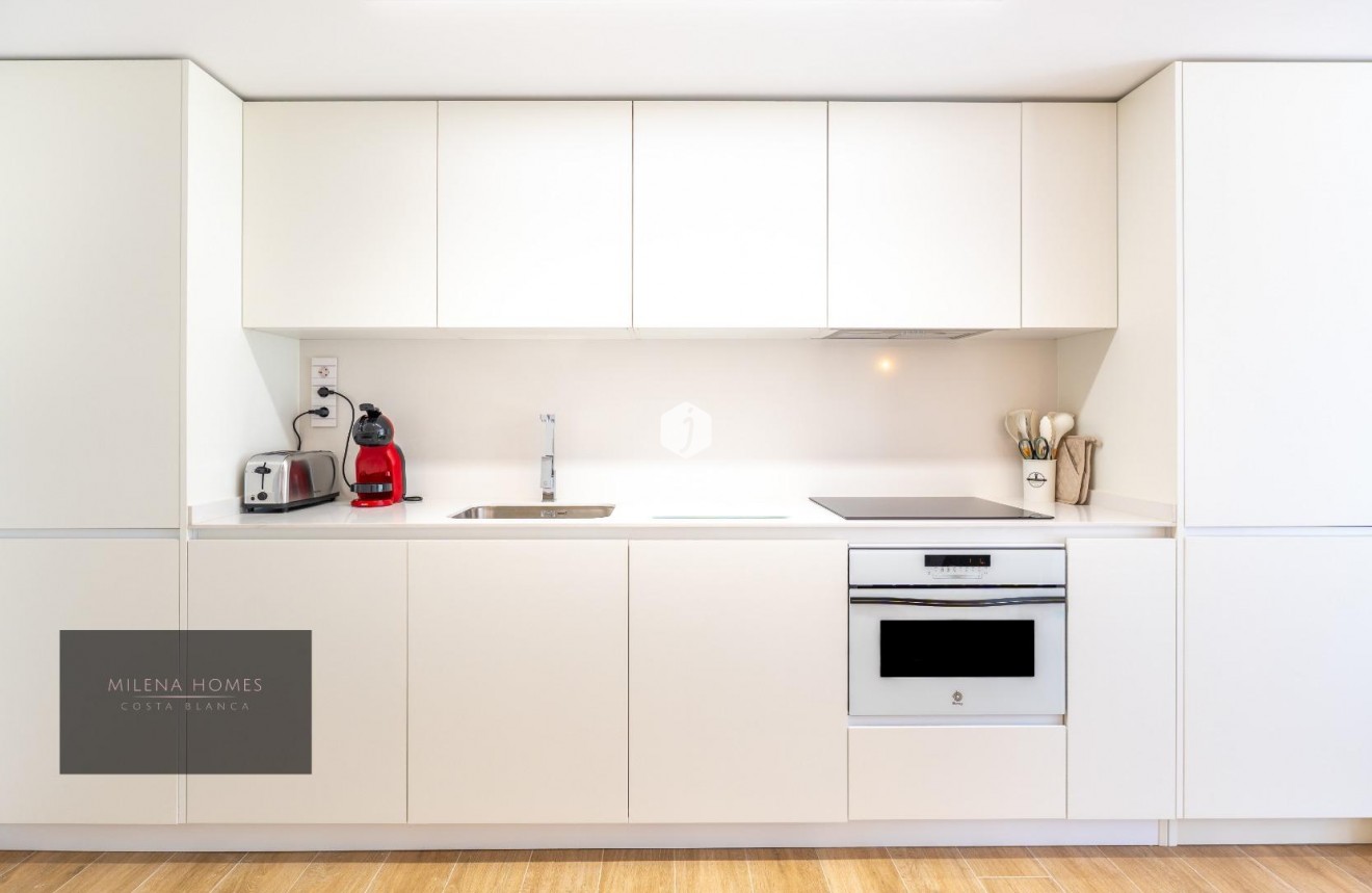 Resale - Apartment / flat -
Torrevieja - Punta prima