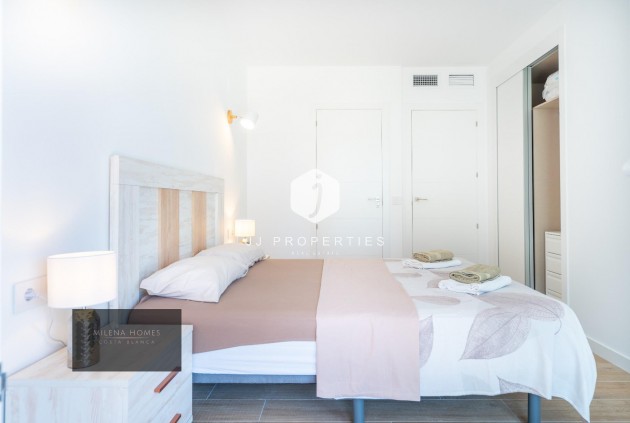 Resale - Apartment / flat -
Torrevieja - Punta prima