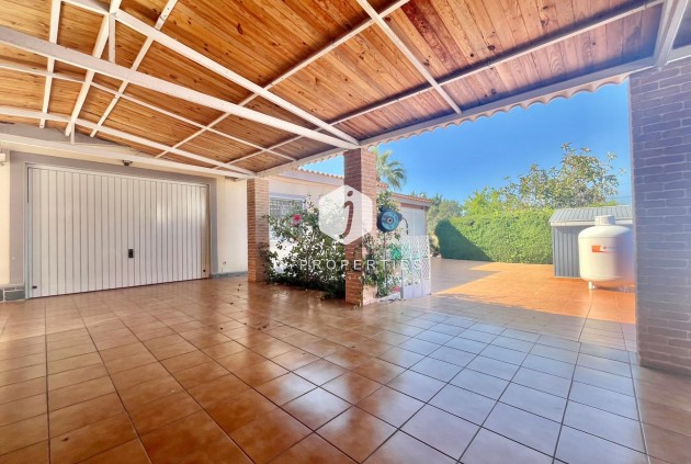 Segunda mano - Villa -
Torrevieja - Los Balcones - Los Altos del Edén