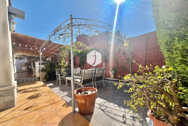 Segunda mano - Villa -
Torrevieja - Los Balcones - Los Altos del Edén