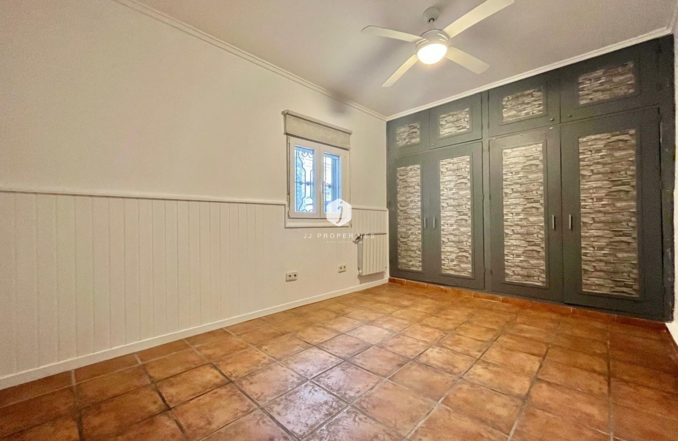 Segunda mano - Villa -
Torrevieja - Los Balcones - Los Altos del Edén