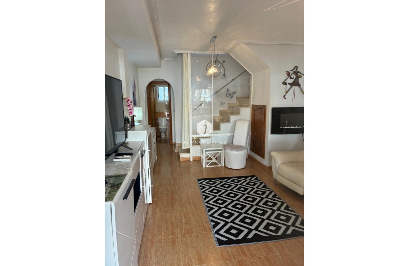 Resale - Bungalow -
Orihuela Costa - Los Almendros-la Florida