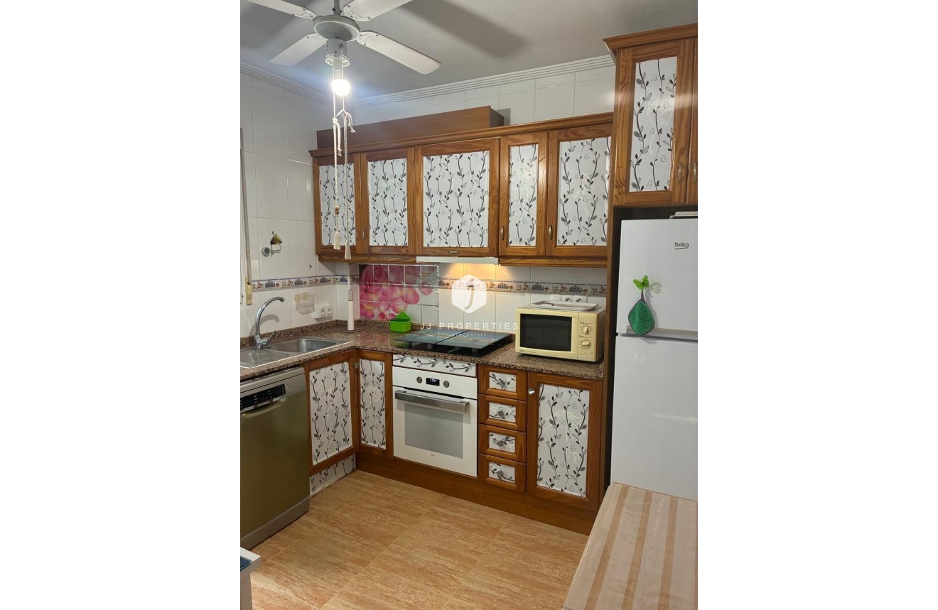 Resale - Bungalow -
Orihuela Costa - Los Almendros-la Florida