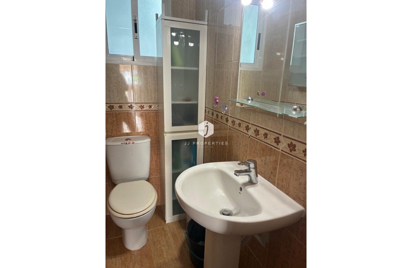 Resale - Bungalow -
Orihuela Costa - Los Almendros-la Florida