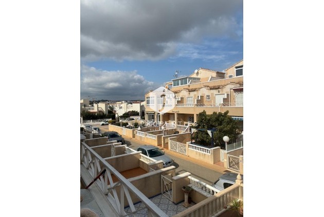 Resale - Bungalow -
Orihuela Costa - Los Almendros-la Florida