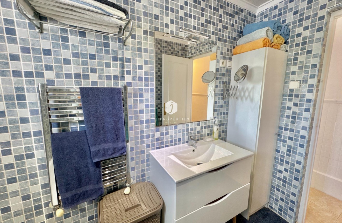 D'occasion - Villa -
Dolores - Comunidad Valenciana