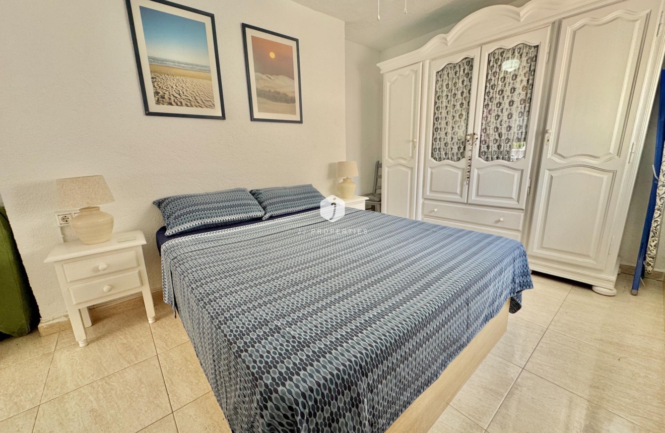 D'occasion - Villa -
Dolores - Comunidad Valenciana