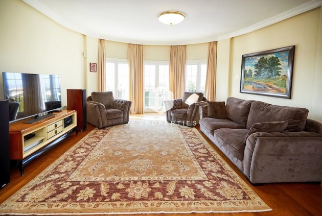 Resale - Villa -
Rojales - Inland