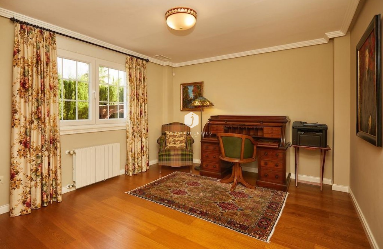 Resale - Villa -
Rojales - Inland