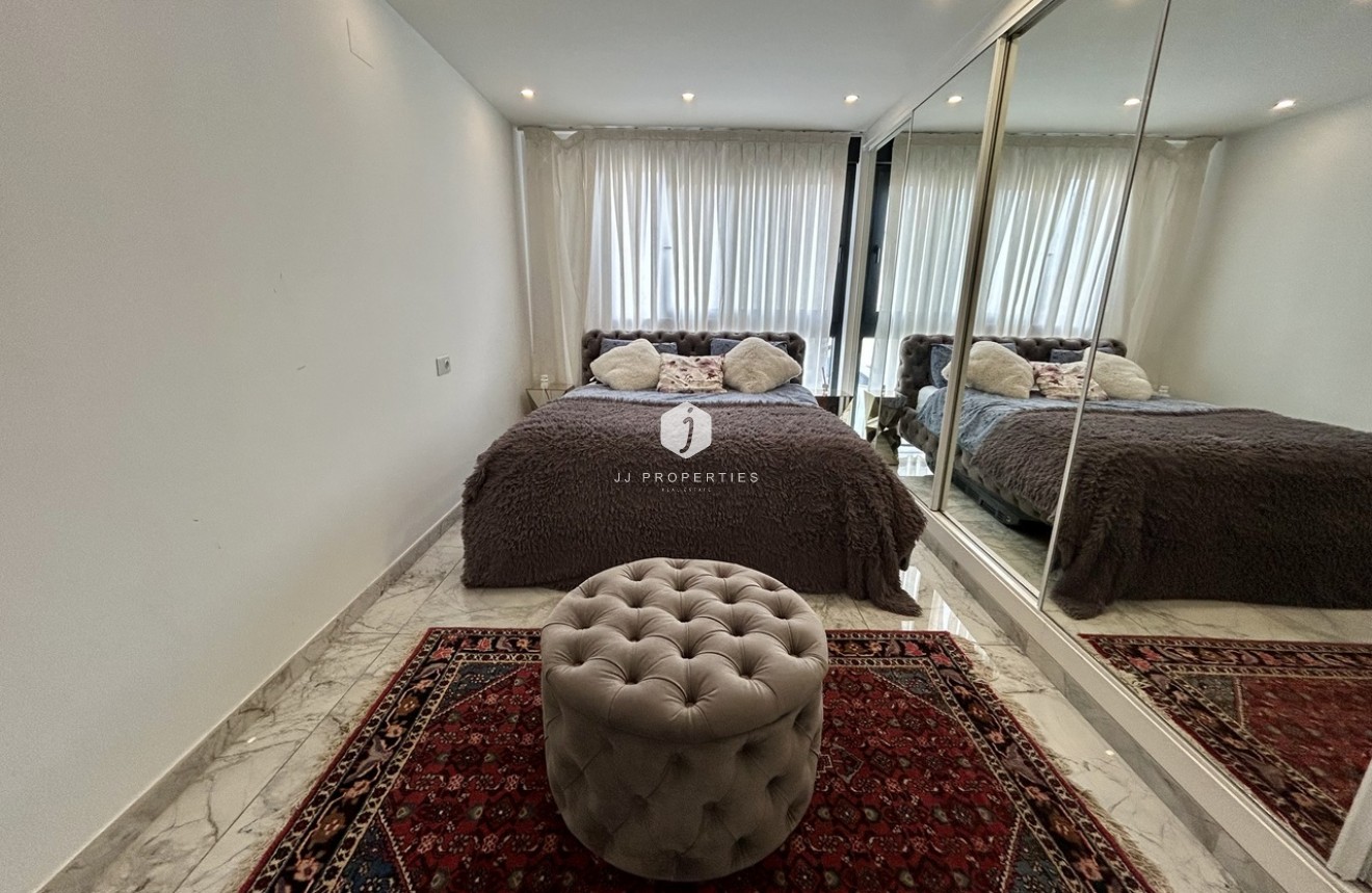 Resale - Villa -
Los Balcones - Costa Blanca