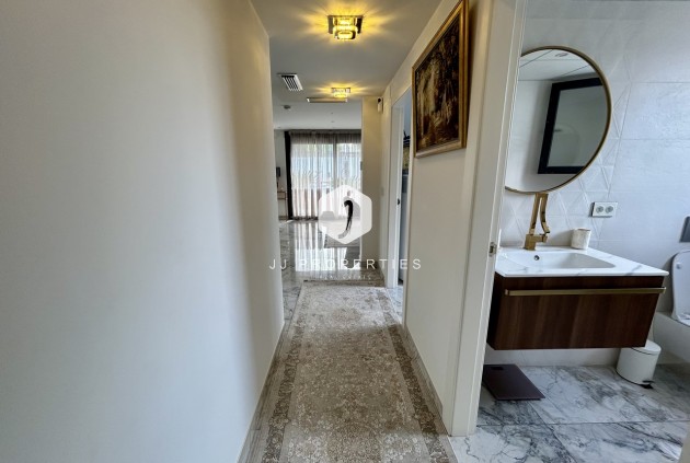 Resale - Villa -
Los Balcones - Costa Blanca