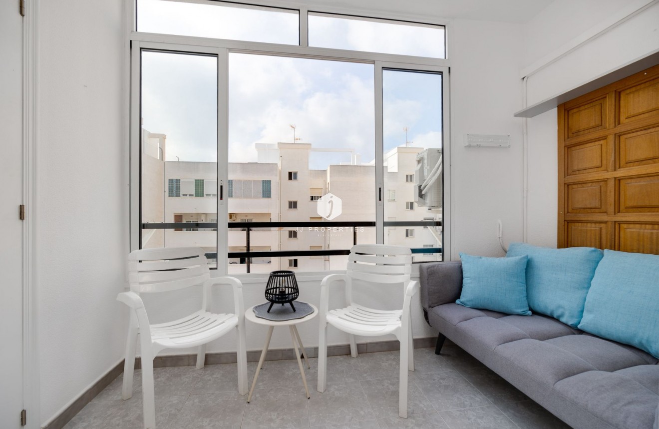 Resale - Apartment / flat -
Torrevieja - Costa Blanca