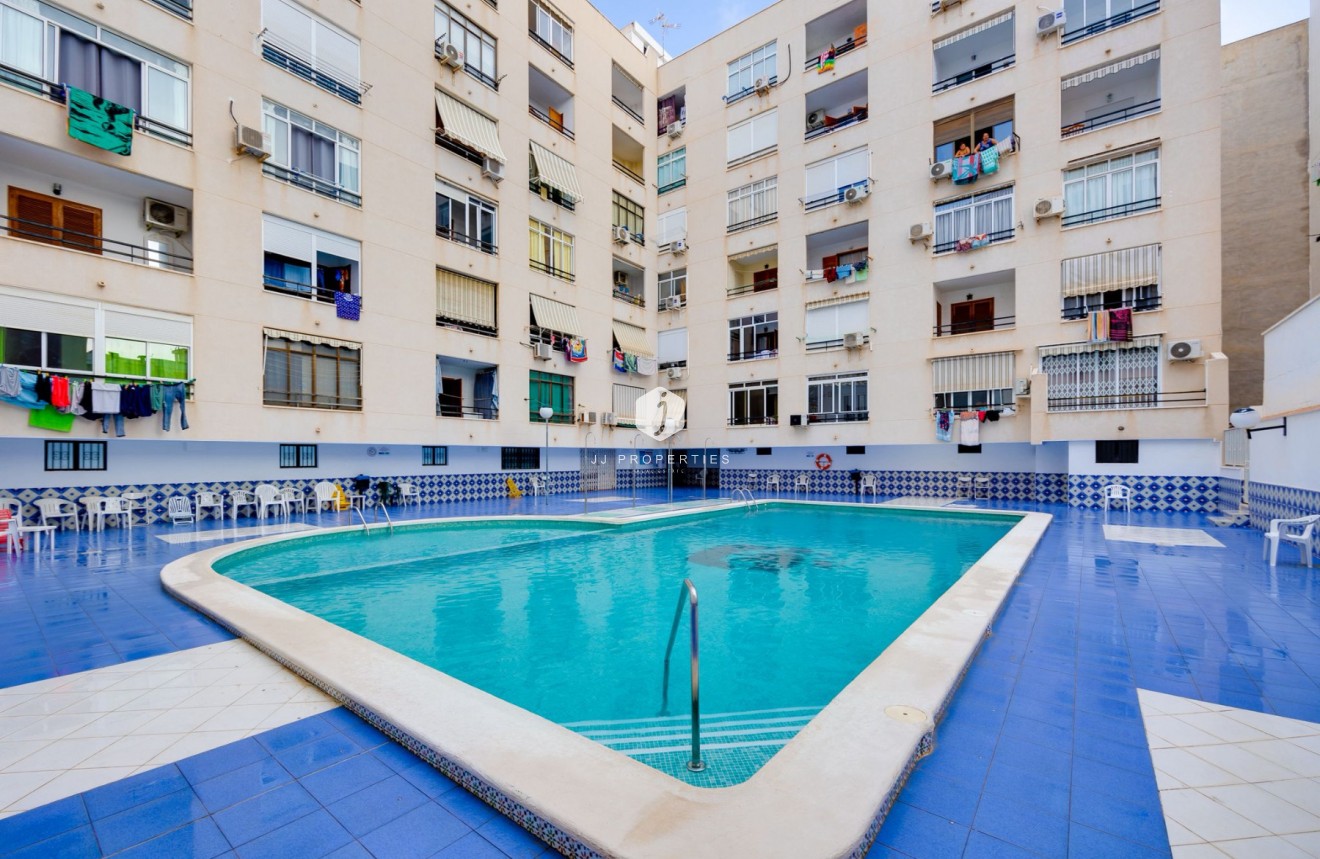 Resale - Apartment / flat -
Torrevieja - Costa Blanca