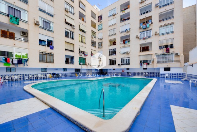 Resale - Apartment / flat -
Torrevieja - Costa Blanca