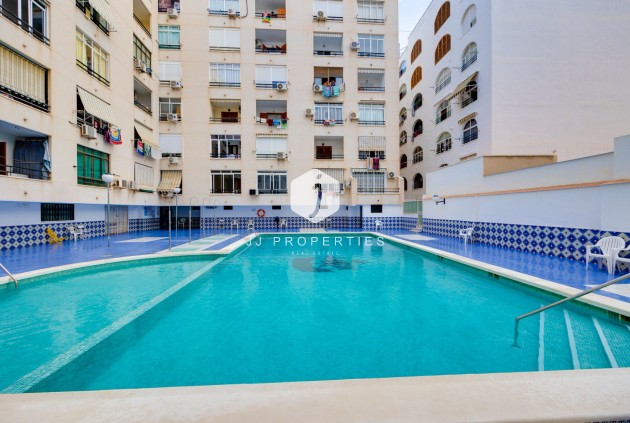 Resale - Apartment / flat -
Torrevieja - Costa Blanca