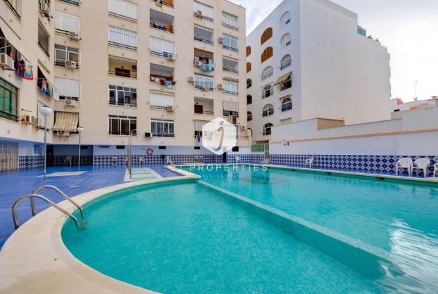Resale - Apartment / flat -
Torrevieja - Costa Blanca