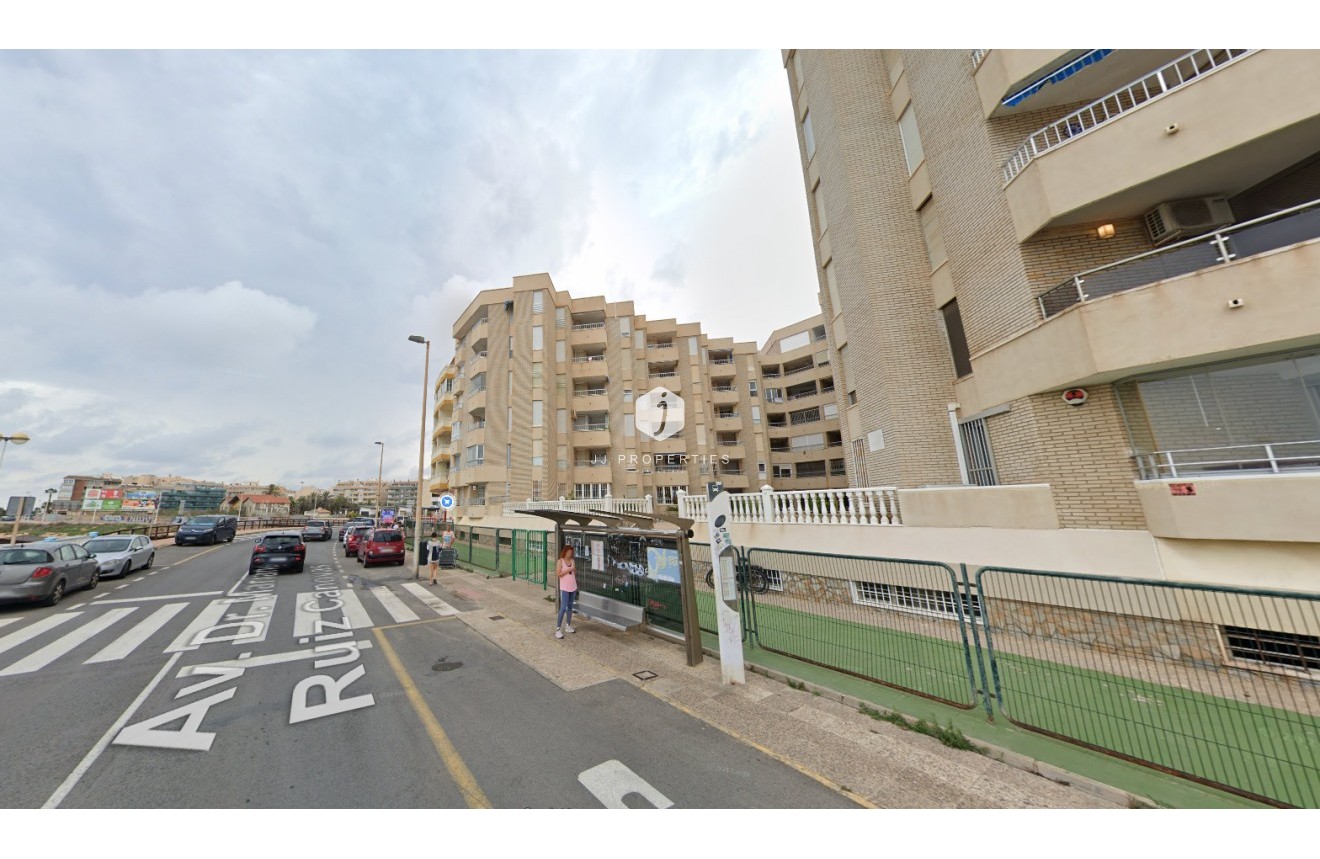 Resale - Apartment / flat -
Torrevieja - Costa Blanca