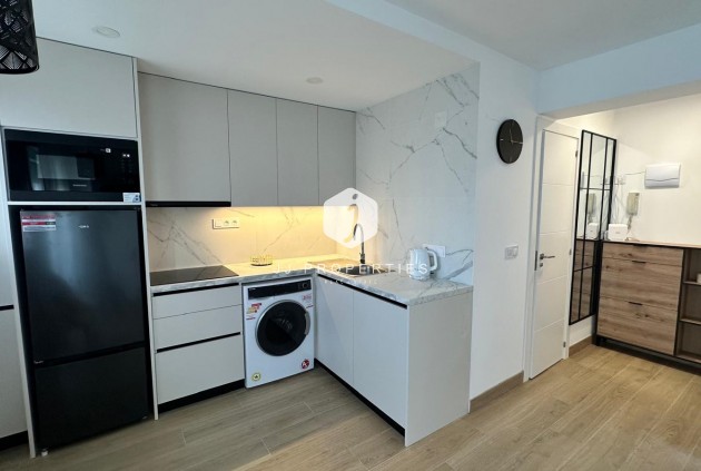 Resale - Apartment / flat -
Torrevieja - Costa Blanca