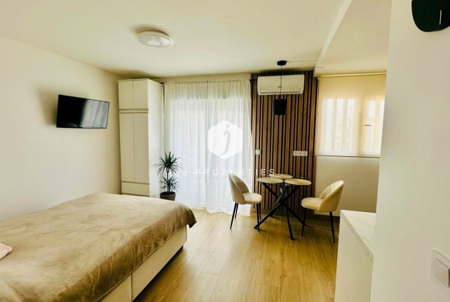 Resale - Apartment / flat -
Torrevieja - Costa Blanca