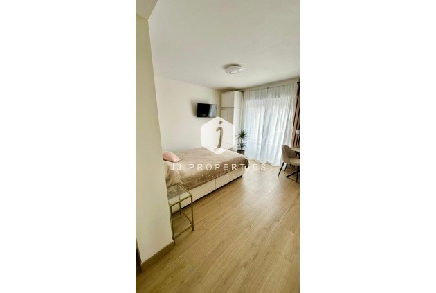 Resale - Apartment / flat -
Torrevieja - Costa Blanca