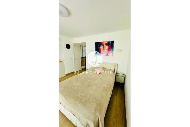 Resale - Apartment / flat -
Torrevieja - Costa Blanca