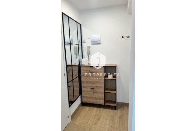 Resale - Apartment / flat -
Torrevieja - Costa Blanca