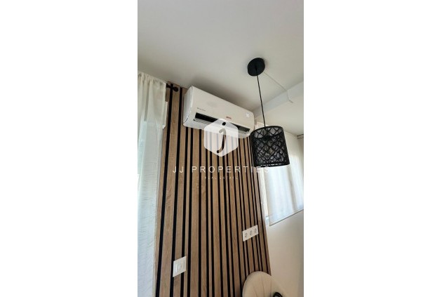 Resale - Apartment / flat -
Torrevieja - Costa Blanca