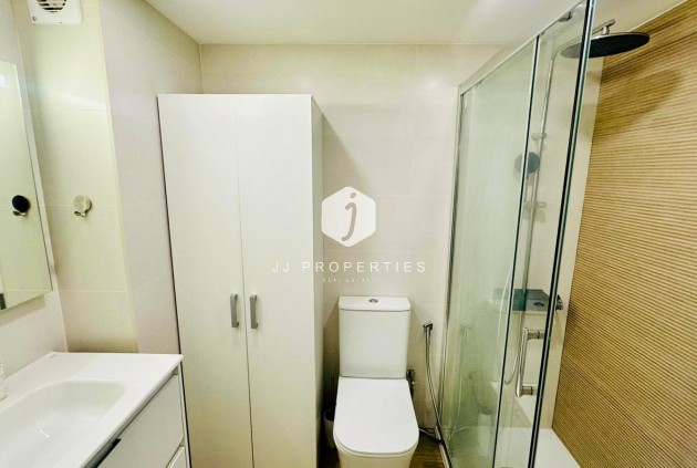 Resale - Apartment / flat -
Torrevieja - Costa Blanca