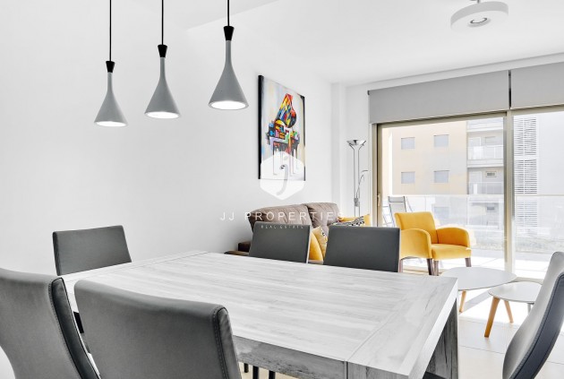 Resale - Apartment / flat -
Orihuela Costa - Costa Blanca