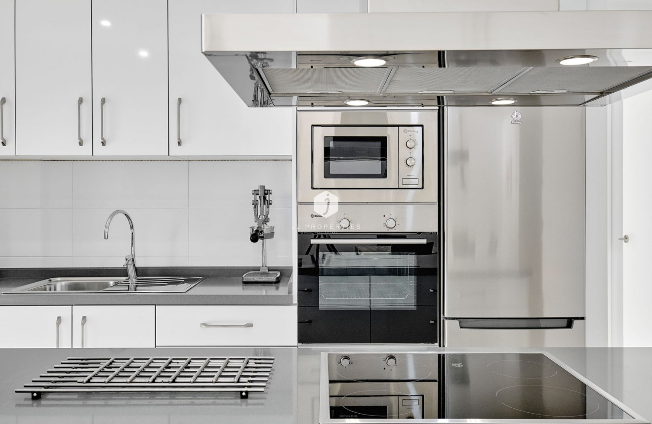 Resale - Apartment / flat -
Orihuela Costa - Costa Blanca