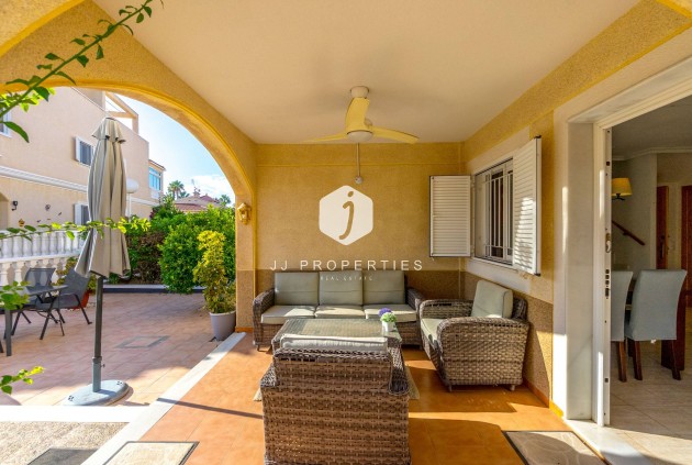 Resale - Duplex -
Orihuela Costa - Playa Flamenca