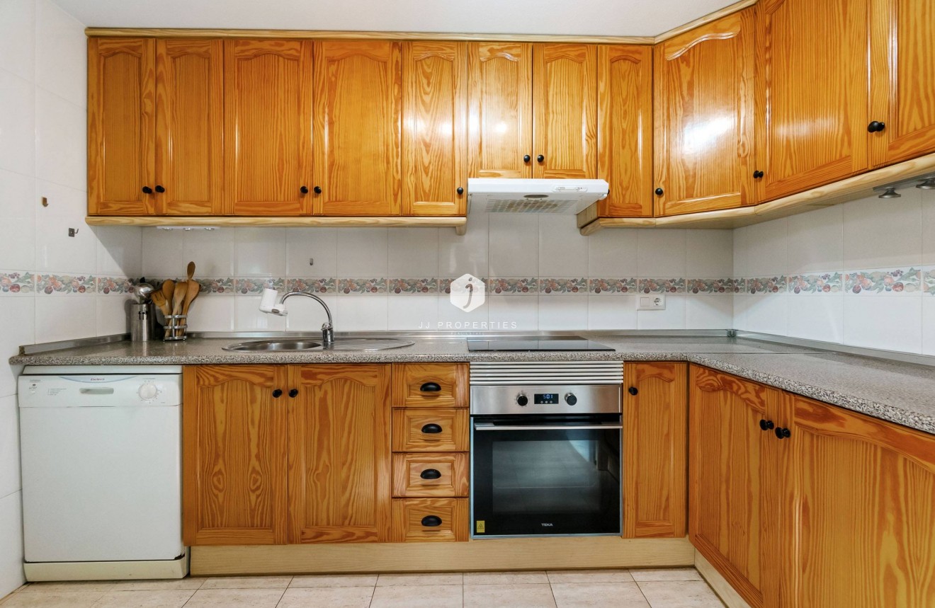 Resale - Duplex -
Orihuela Costa - Playa Flamenca