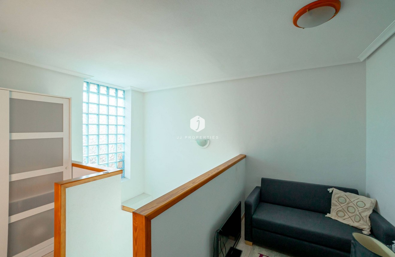 Resale - Duplex -
Orihuela Costa - Playa Flamenca