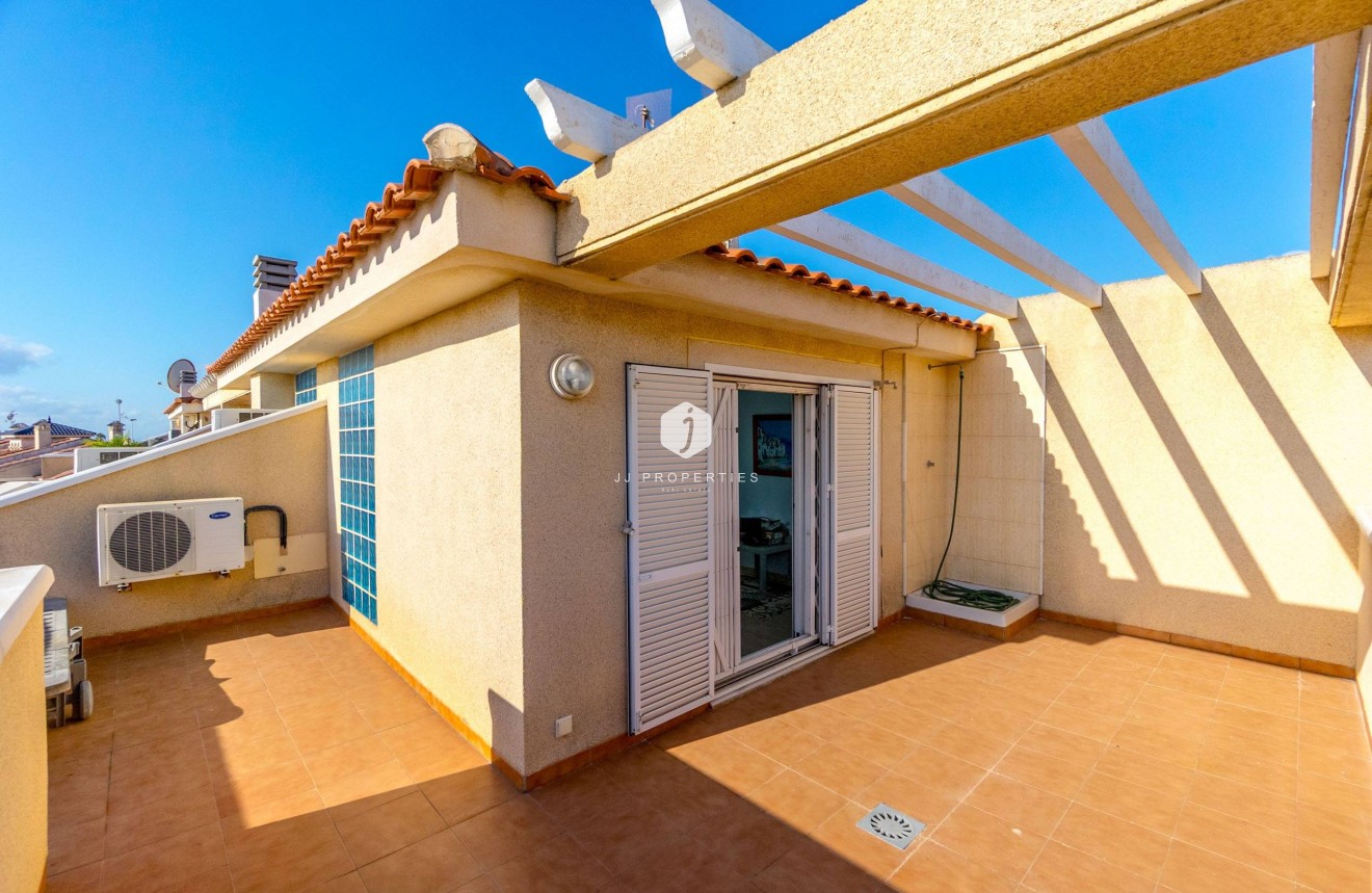 Resale - Duplex -
Orihuela Costa - Playa Flamenca